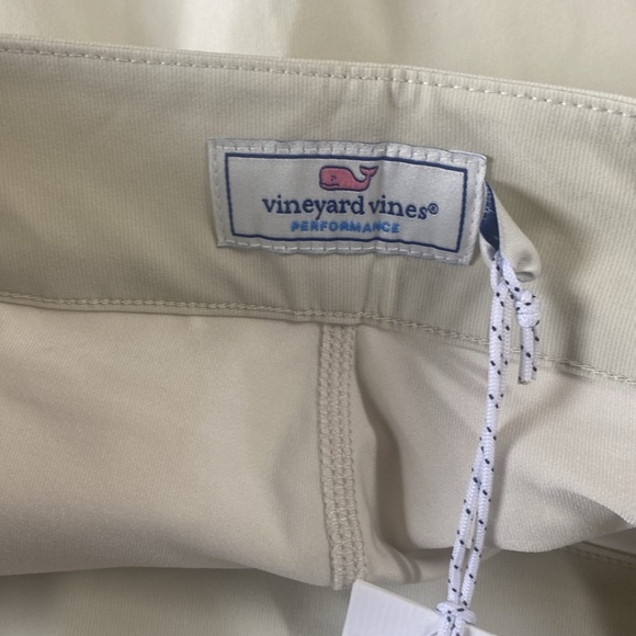 VINEYARD VINES SCALLOP 17" SKORT SKIRT Size 4. - Picture 8 of 8
